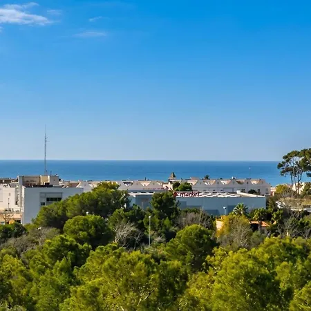 Med A 2 Kilometros Andando De La Playa, Del Puerto De Aguadoc Y A 4 Del Centro De Muy Soleada Todo El Dia Capacidad Superior A 16 Personas No Requiere Coche Villa